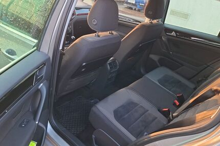 VW Golf Sportsvan 32.600 km 15.290 € Schönefeld 12529