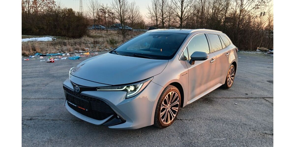Toyota Corolla 107.000 km 17.500 &euro; Mittenwalde 15749