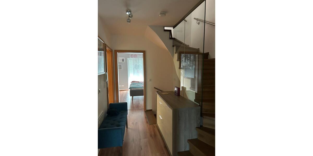Reihenhaus Ingolstadt Nordost - 4 Zimmer, 160 m&sup2;, 680.000&euro; | Angebot:27030513
