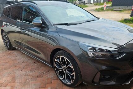 Ford Focus 67.900 km 12.990 &euro; Soltau 29614