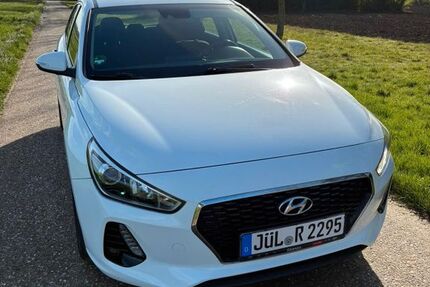 Hyundai i30 115.000 km 13.750 &euro; Jülich 52428