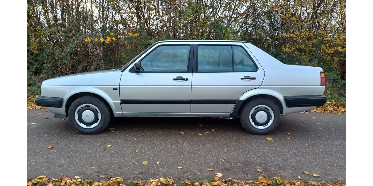 VW Jetta 113.200 km 4.950 &euro; Kükels 23829