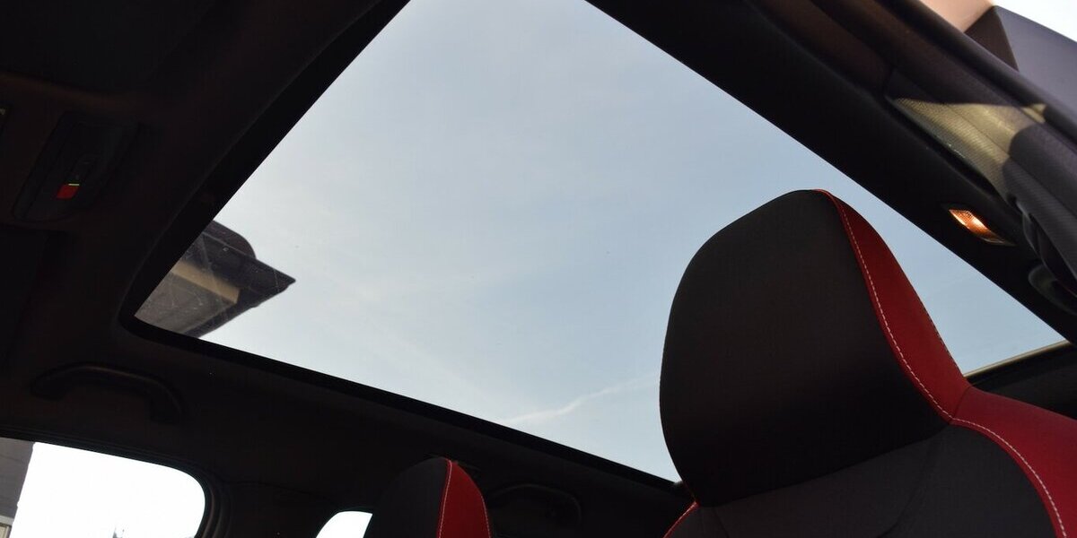 Skoda Fabia Combi Monte Carlo Panorama*Smart Link*GRA 57.790 km 14.980 &euro; Rastede 26160