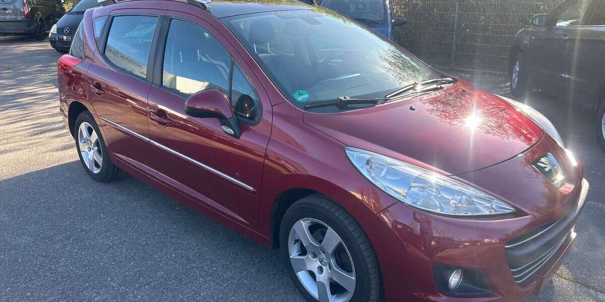 Peugeot 207 157.462 km 4.999 &euro; Meissen 01662