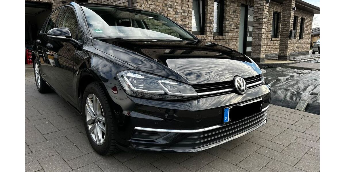 VW Golf 79.500 km 17.900 &euro; Barßel 26676