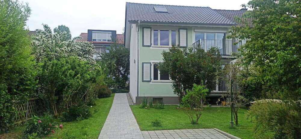 Haus zum Mieten in Meersburg 2.090 € 130 m² 5 zimmer