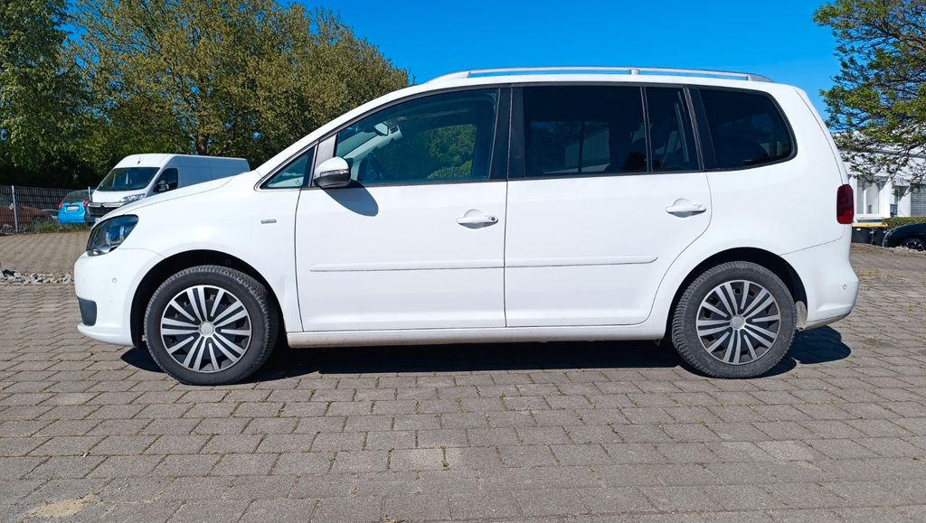 VW Touran 250.000 km 5.999 &euro; Ilsfeld 74360