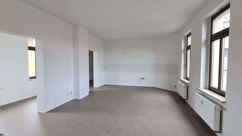Wohnung zum Mieten in Chemnitz 420 € 89.71 m²