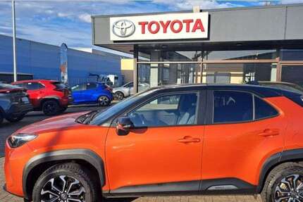 Toyota Yaris Cross 42.620 km 22.990 &euro; Sulingen 27232