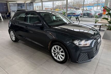 Audi A1 118.000 km 14.790 &euro; Braunschweig 38116
