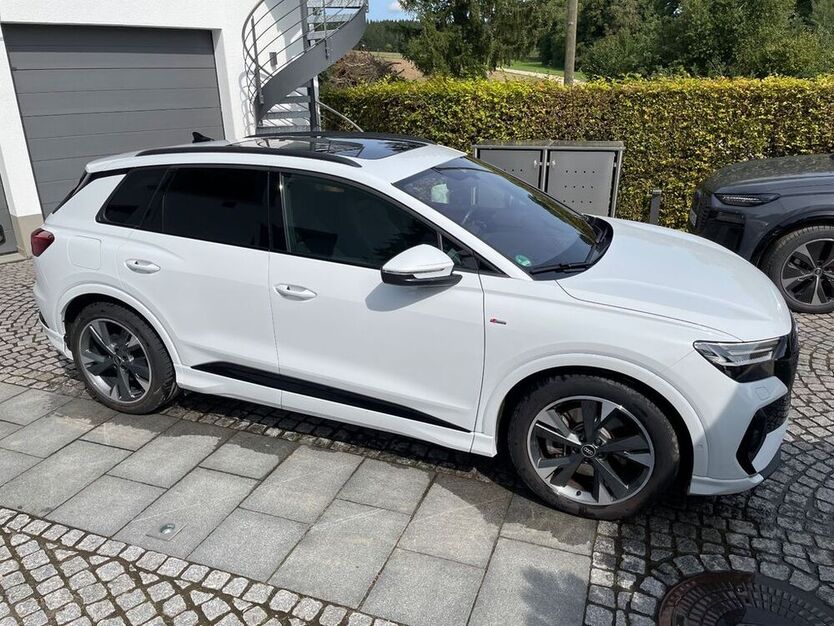 Q4 e-tron