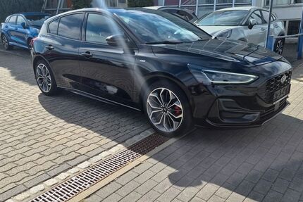 Ford Focus 56.000 km 16.990 &euro; Bautzen 02625