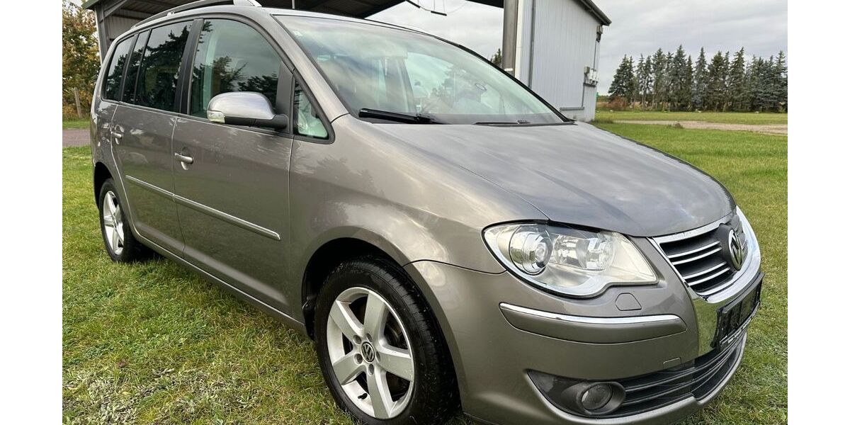 VW Touran 226.000 km 4.990 &euro; Ziesar 14793