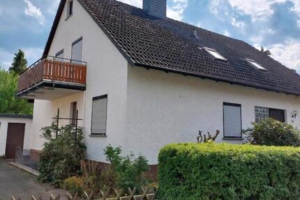 Haus Einbeck - 8 Zimmer, 200 m&sup2;, 1.300&euro; | Angebot:25452569