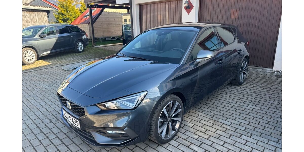 Seat Leon 43.500 km 21.990 &euro; Apfeldorf 86974