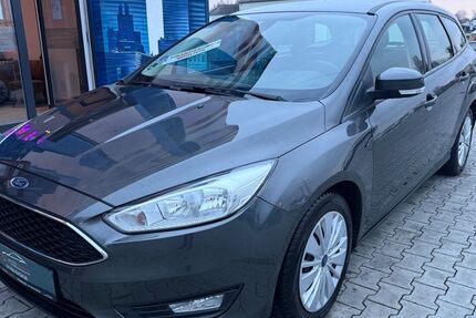 Ford Focus 85.213 km 7.499 &euro; Paderborn 33104