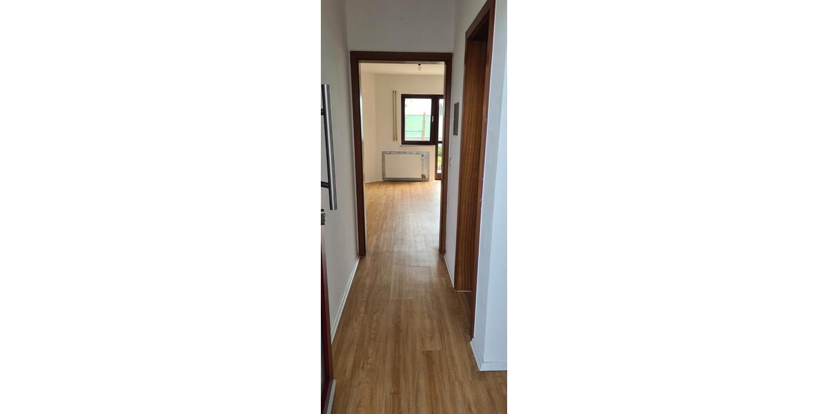 Terrassenwohnung Kürnach - 1 Zimmer, 35 m&sup2;, 350&euro; | Angebot:26413623