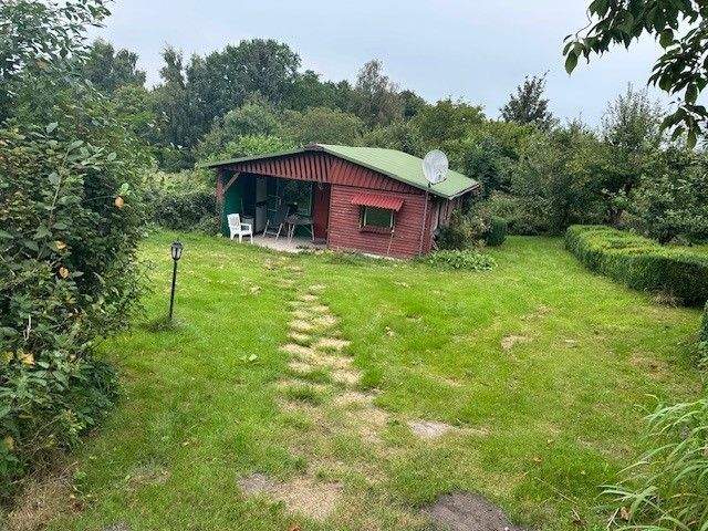 Renovierungsbedürftiges Einfamilienhaus in Westensee - großes Traumgrundstück mit viel Potenzial 4 zimmer