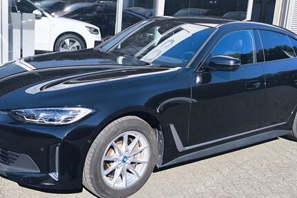 BMW i4 90.374 km 31.950 &euro; Dieburg 64807