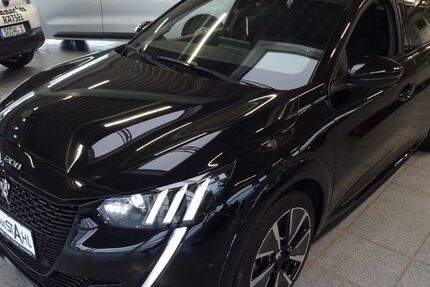 Peugeot 208 25.018 km 18.950 € Werl 59457