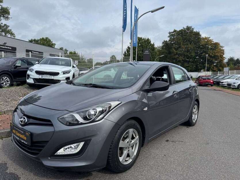 i30