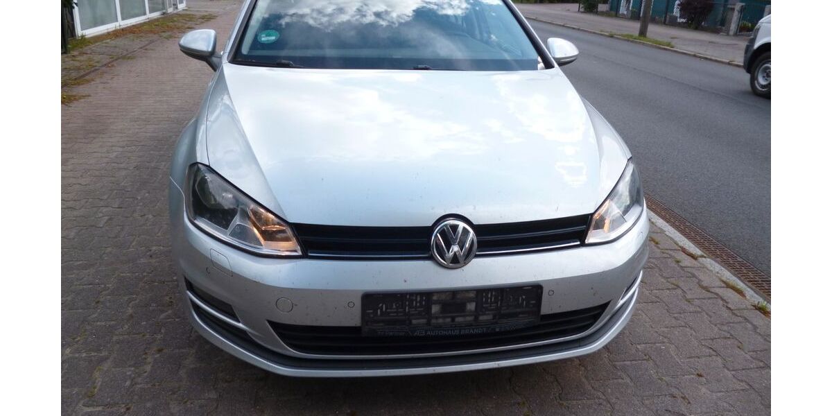 VW Golf 271.000 km 5.200 &euro; Demmin 17109
