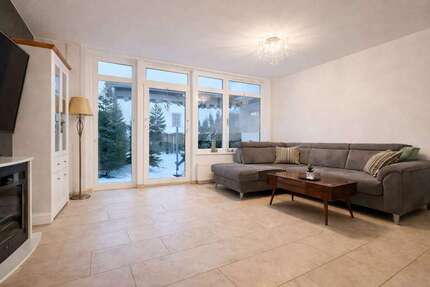 Haus zum Kaufen in Hennigsdorf 399.000 € 97 m² 5 zimmer