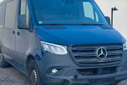 Mercedes-Benz Sprinter 299.000 km 15.750 &euro; Au am Rhein 76474