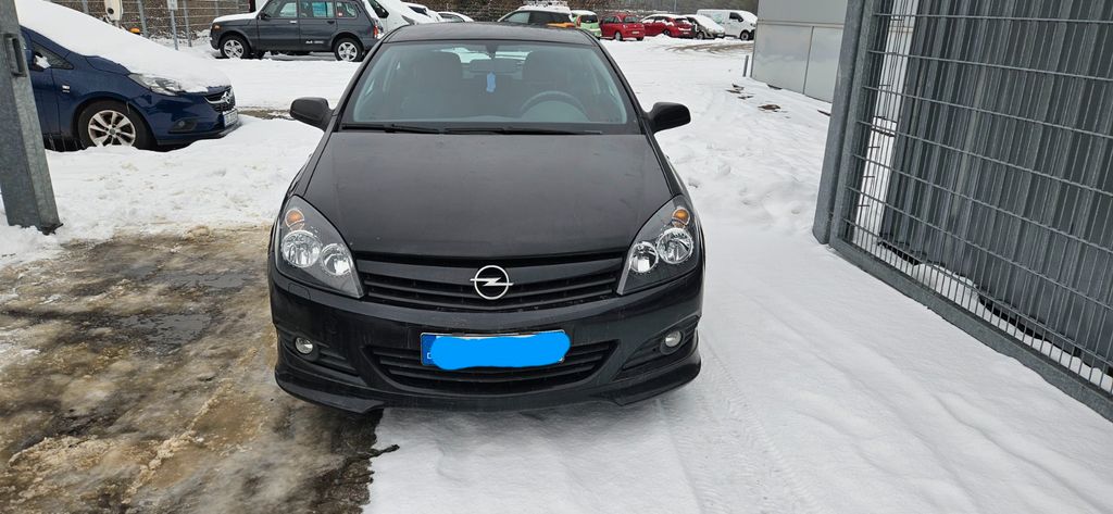 Opel Astra 170.500 km 2.800 &euro; Kiel 24114