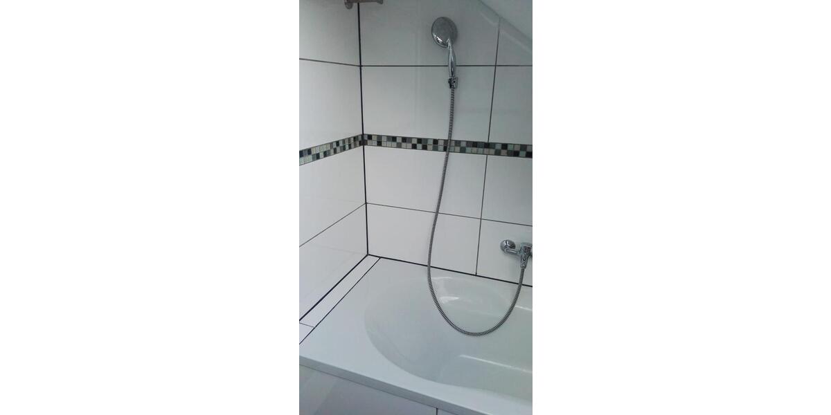 Dachgeschoßwohnung Kronach - 1 Zimmer, 32 m&sup2;, 380&euro; | Angebot:26678794
