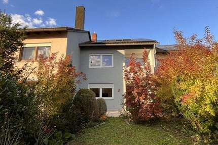 Haus zum Mieten in Lappersdorf 1.650 € 124 m² 5 zimmer