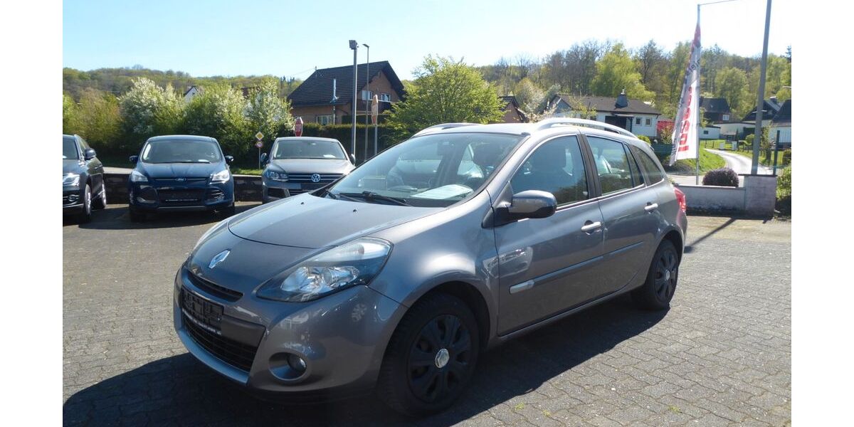 Renault Clio 116.000 km 3.900 &euro; Wiehl 51674