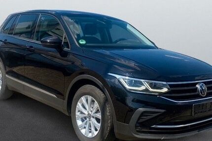 VW Tiguan 96.400 km 25.999 € Fulda 36043