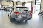 Hyundai i30 Kombi 1.6 T-GDI DCT CarPlay DAB CAM 48.794 km 17.890 &euro; Lich 35423