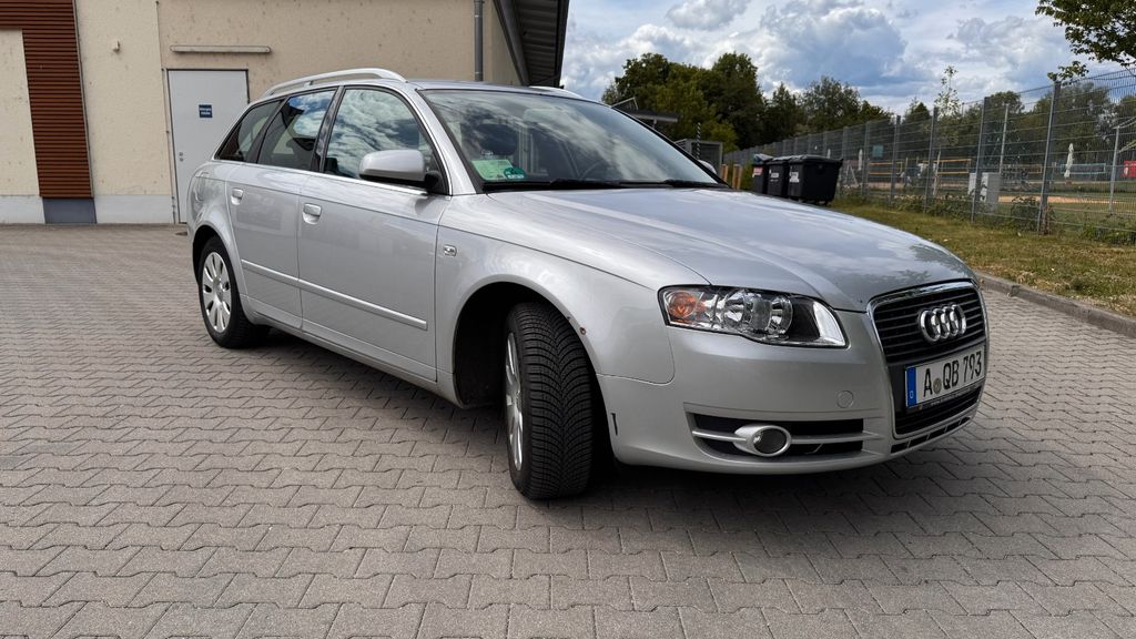 Audi A4 205.000 km 2.990 &euro; Augsburg 86152