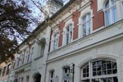 Wohnung Jüterbog - 3 Zimmer, 107 m&sup2;, 990&euro; | Angebot:25602629