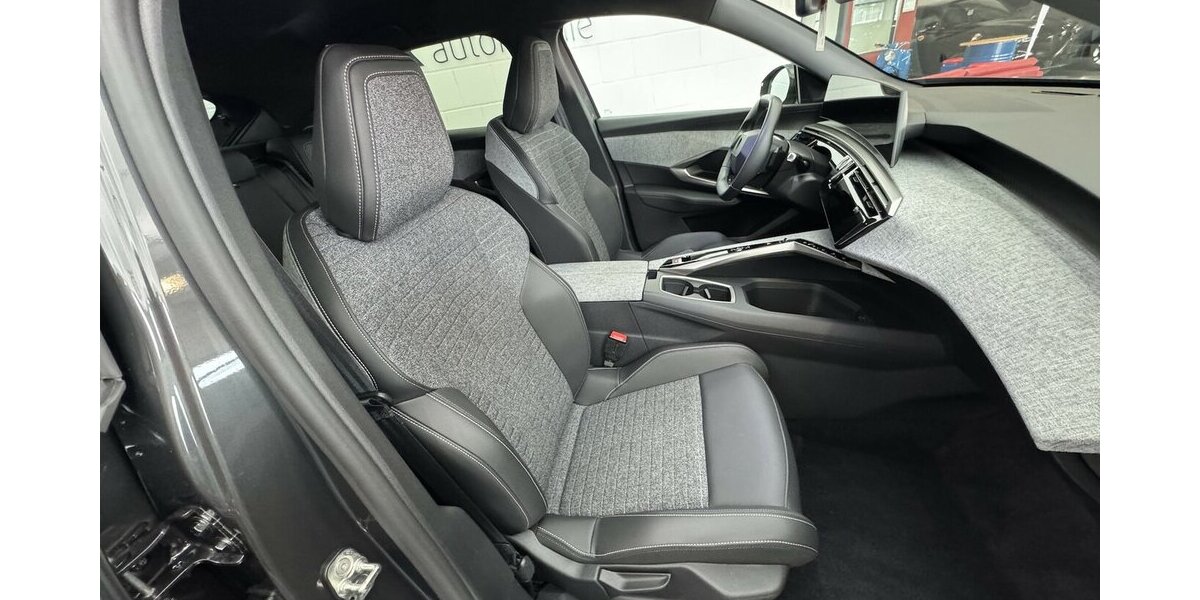 Peugeot 3008 Allure 145 Mild Hybrid Full LED 360° 15.800 km 25.320 &euro; Lich 35423