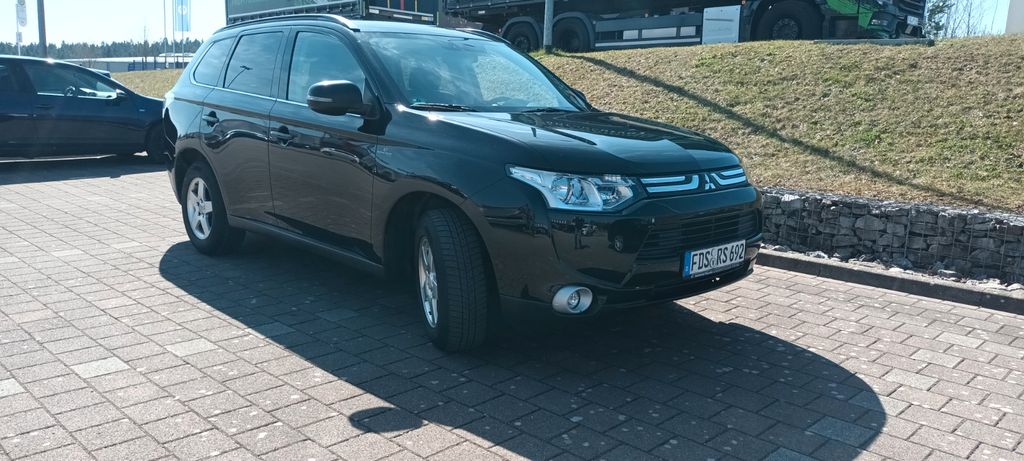 Mitsubishi Outlander 227.000 km 6.600 &euro; Freudenstadt 72250