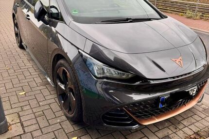 Cupra Born 16.600 km 23.500 € Köln 51063