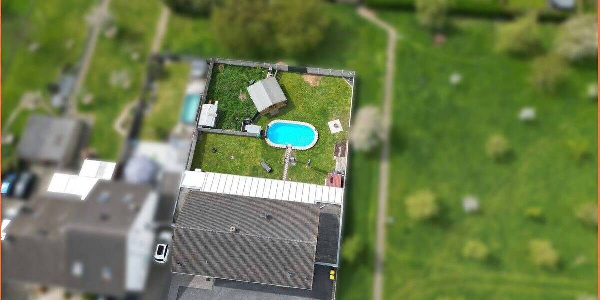 Einfamilienhaus Gangelt-Breberen Breberen - 7 Zimmer, 270 m&sup2;, 549.000&euro; | Angebot:26358393
