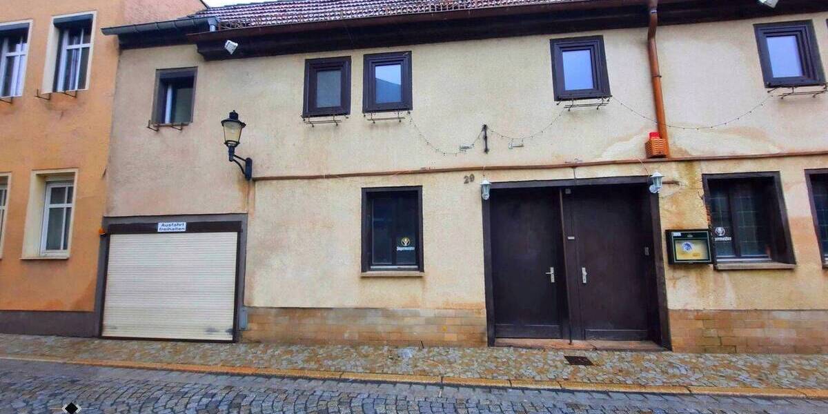 Mehrfamilienhaus, Wohnhaus Naumburg - 1 Zimmer, 220 m&sup2;, 135.000&euro; | Angebot:25692293