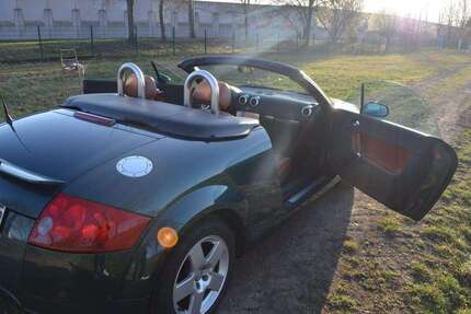 Audi TT 137.114 km 7.000 &euro; Riedlingen, Stadt 88499