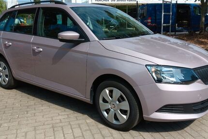 Skoda Fabia 76.939 km 7.990 € Leipzig 04179