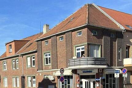 Haus Genthin - 1 Zimmer, 330 m&sup2;, 275.000&euro; | Angebot:25214505