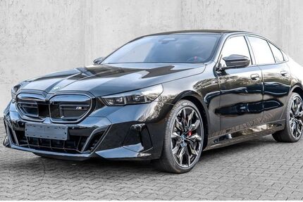 BMW i5 3.990 km 98.256 &euro; Castrop-Rauxel 44579