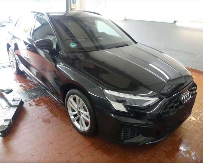 Audi A3 109.900 km 21.595 € Hilden 40724