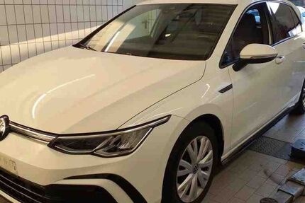 VW Golf 53.900 km 23.930 &euro; Aach 78267