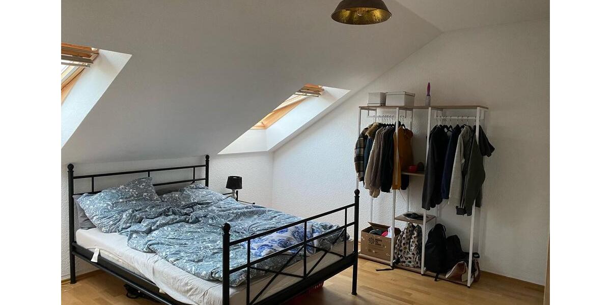 Dachgeschoßwohnung Niederwerrn - 3 Zimmer, 75 m&sup2;, 208.000&euro; | Angebot:26511735