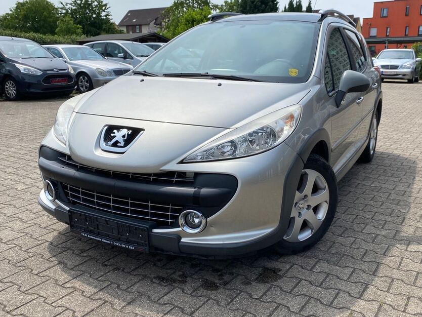 Peugeot 207 211.000 km 2.670 € Hamm 59077