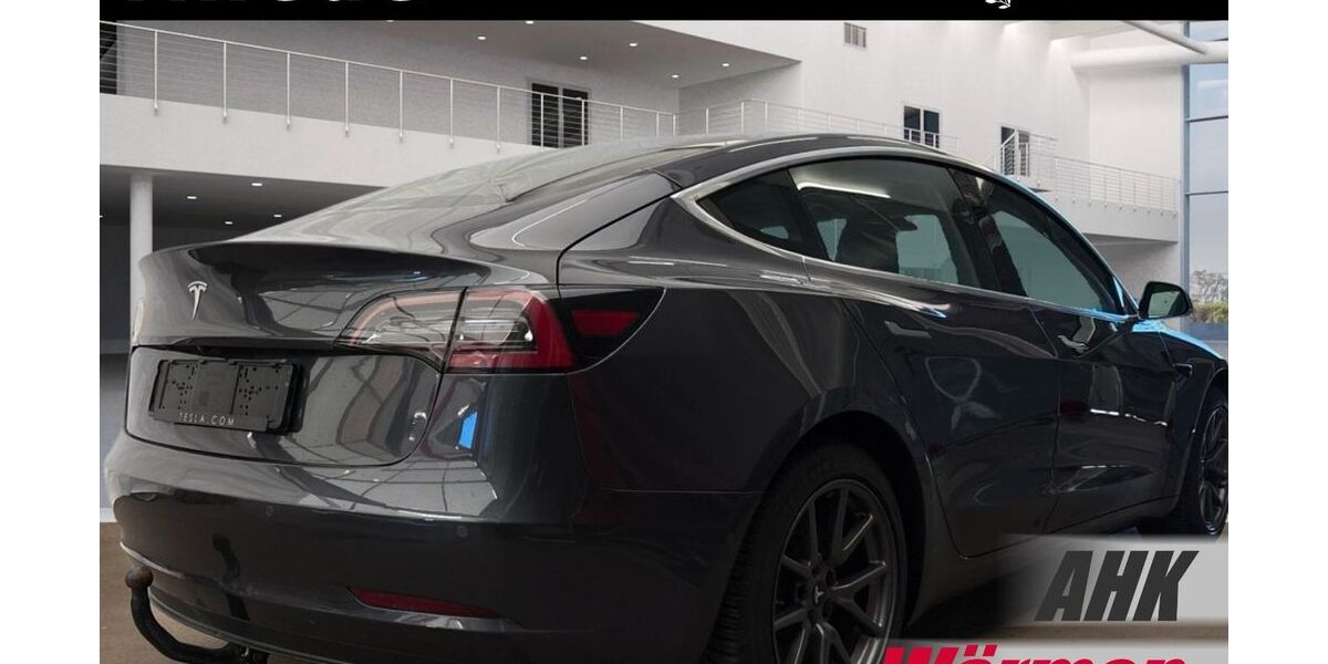 Tesla Model 3 61.250 km 20.550 &euro; Schöningen 38364